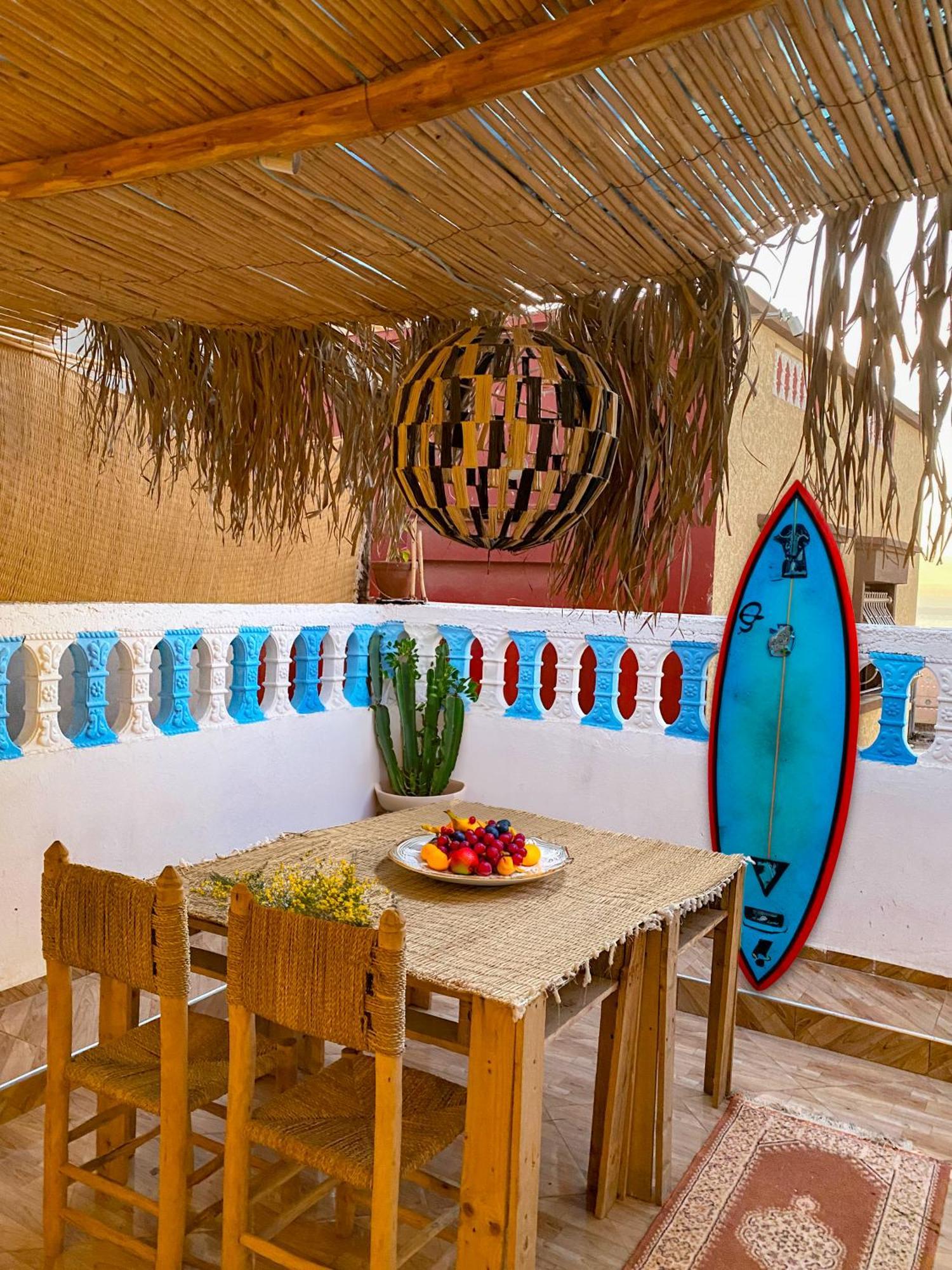 Ostello Bright Wave Surfhouse Tamraght Esterno foto
