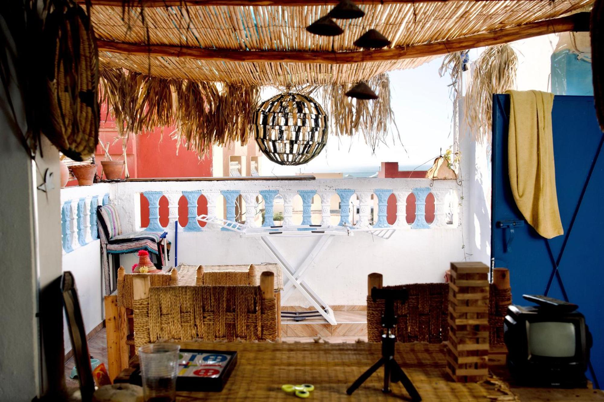 Ostello Bright Wave Surfhouse Tamraght Esterno foto